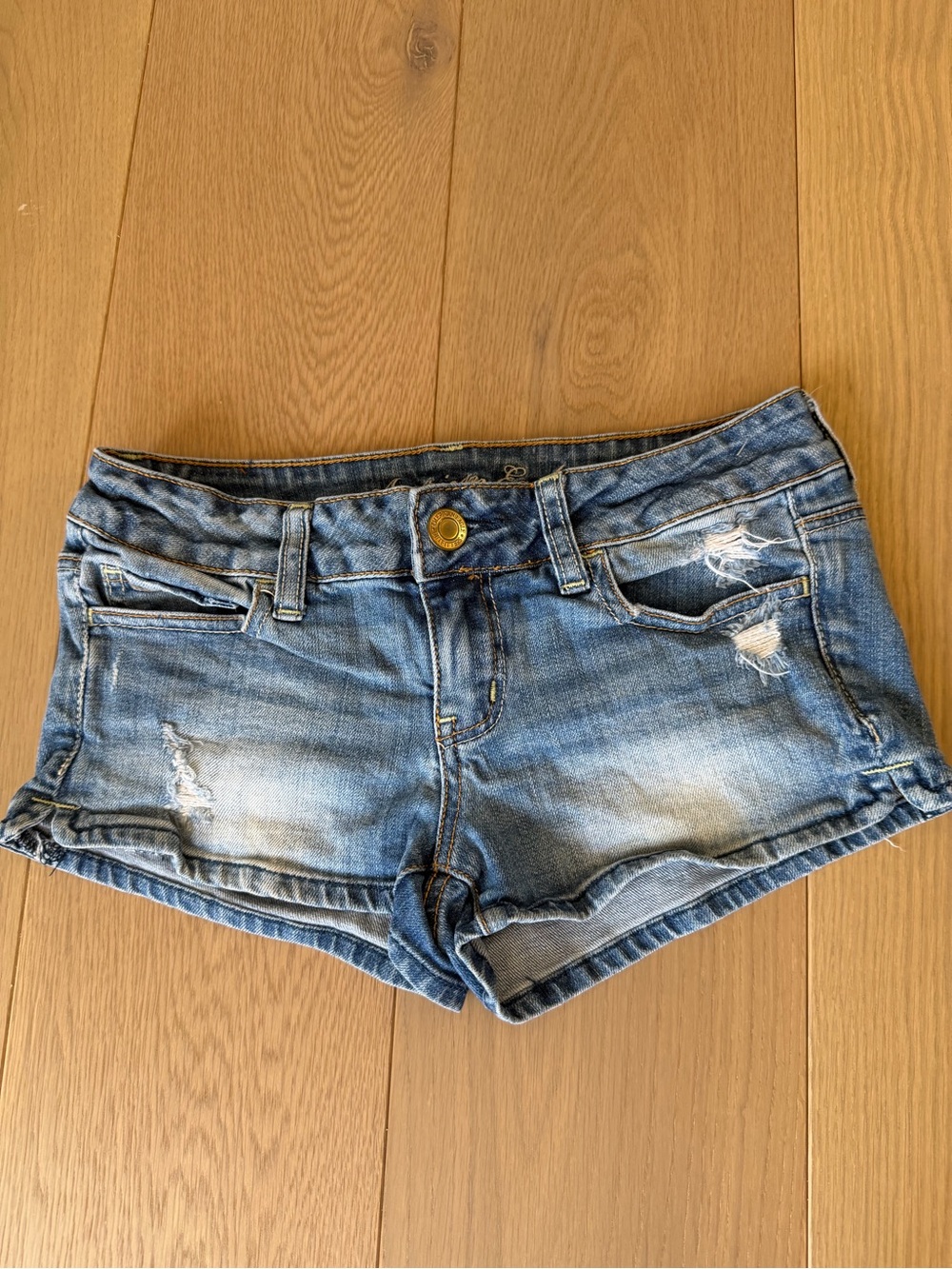 American Eagle Low Rise Jean Shorts
